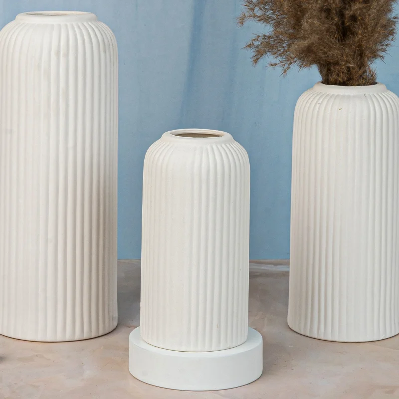 White Glossy Ceramic Vase Set – Set of 3