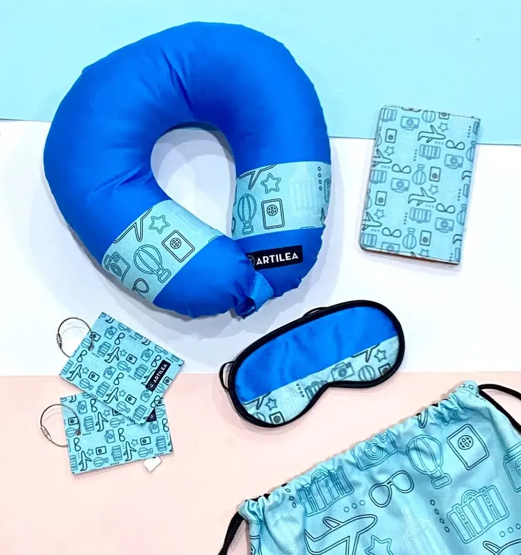 Blue Velvet Canvas Hand Bag – Personalized Travel Kit