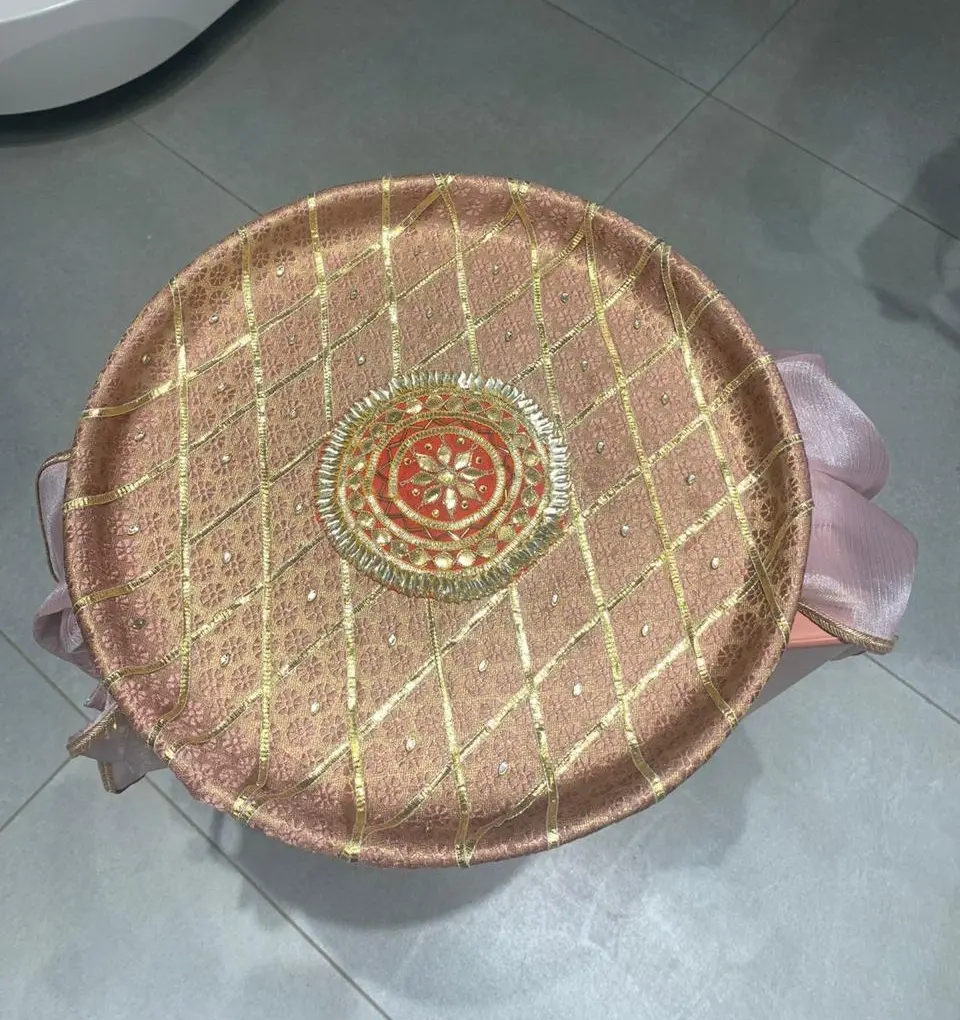 Regal Brocade Wedding Tray – Royal Presentation for Gifts & Rituals