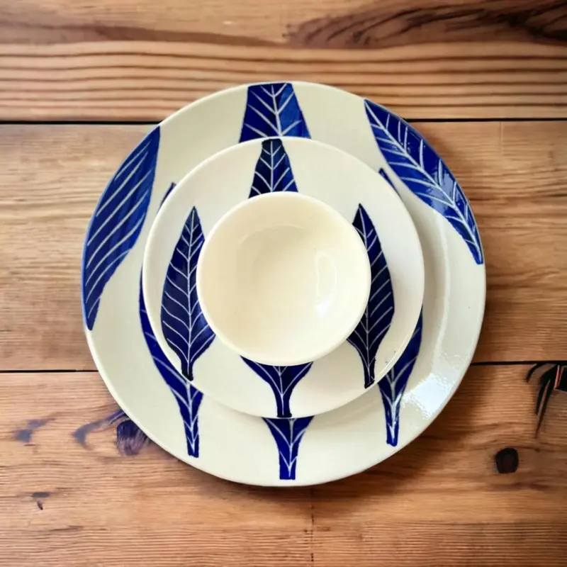 Ceramic Dinner Set - Plate and Bowl Set, Microwave & Dishwasher Safe (Set of 2) - Blue Floral